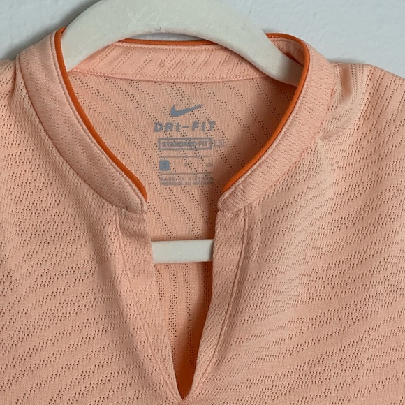 Peach top - Picture 2 of 3